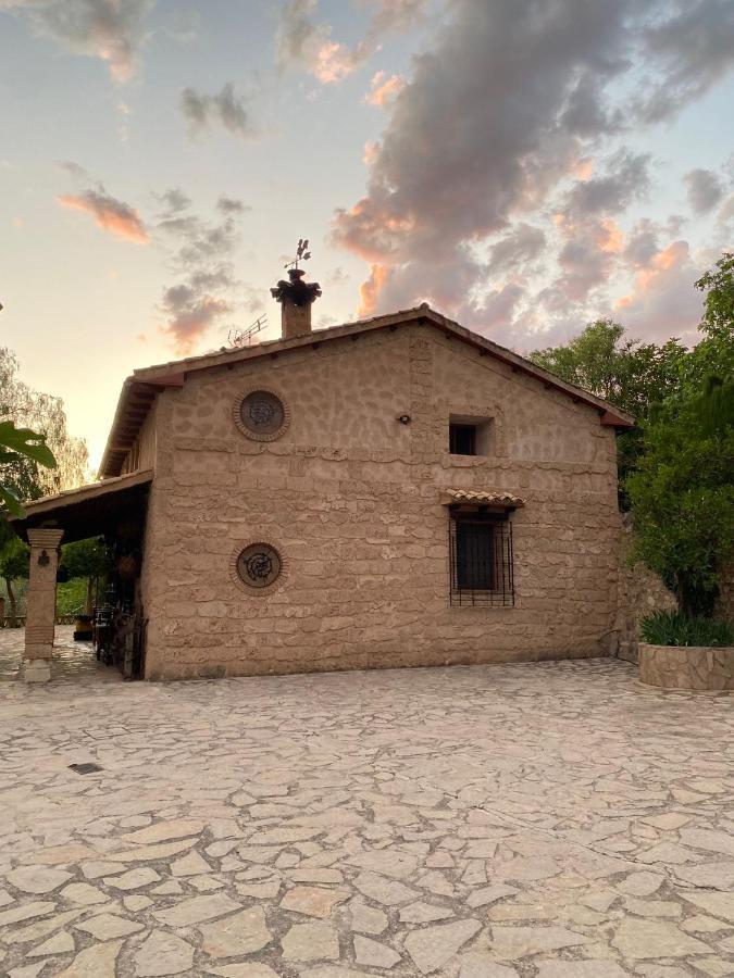 La Toba Guest House Burunchel Eksteriør bilde